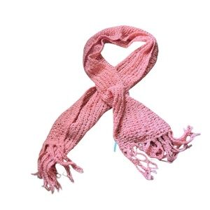 🦙SIMPLY NATURAL: Women’s one size, coral Alpaca fur Boucle scarf never worn.